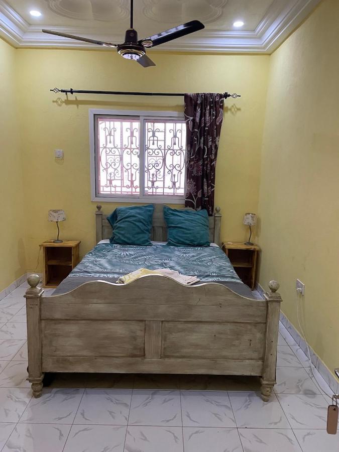 The Compound Bed & Breakfast Bijilo Luaran gambar