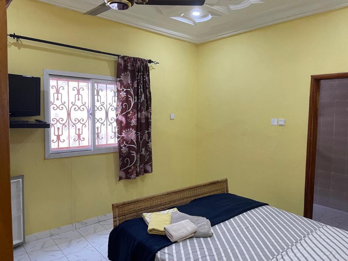 The Compound Bed & Breakfast Bijilo Luaran gambar