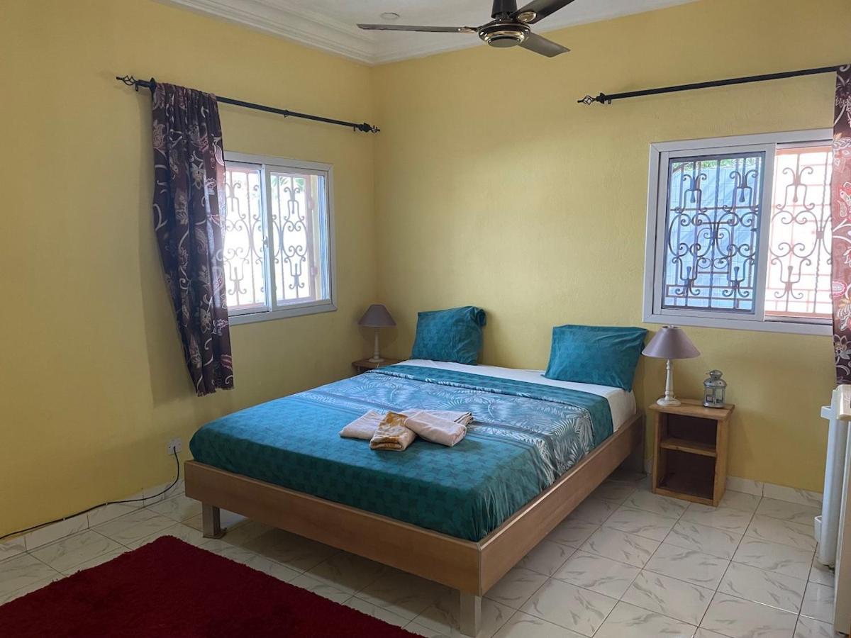 The Compound Bed & Breakfast Bijilo Luaran gambar