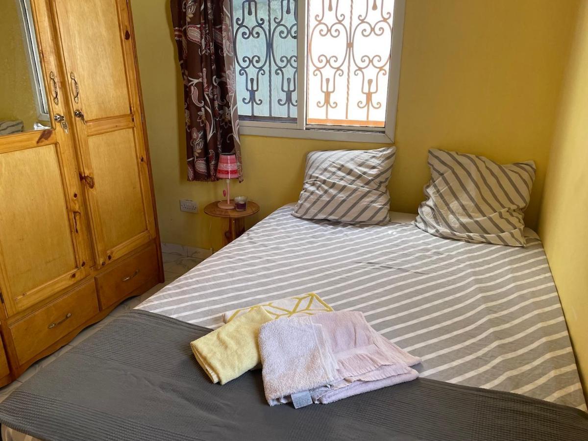 The Compound Bed & Breakfast Bijilo Luaran gambar