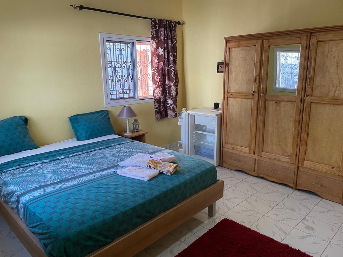 The Compound Bed & Breakfast Bijilo Luaran gambar