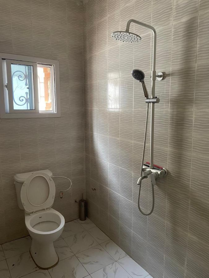 The Compound Bed & Breakfast Bijilo Luaran gambar