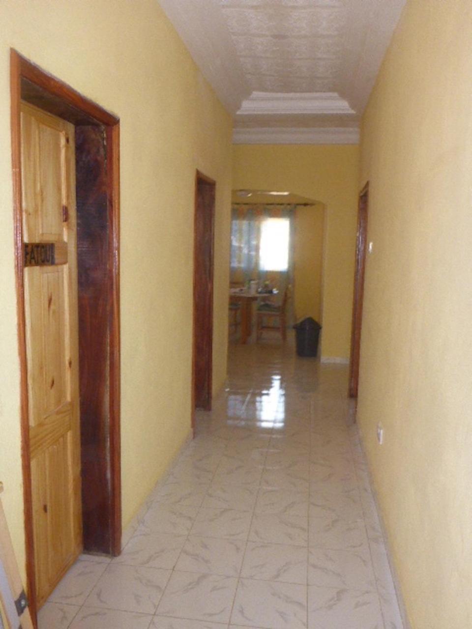 The Compound Bed & Breakfast Bijilo Luaran gambar